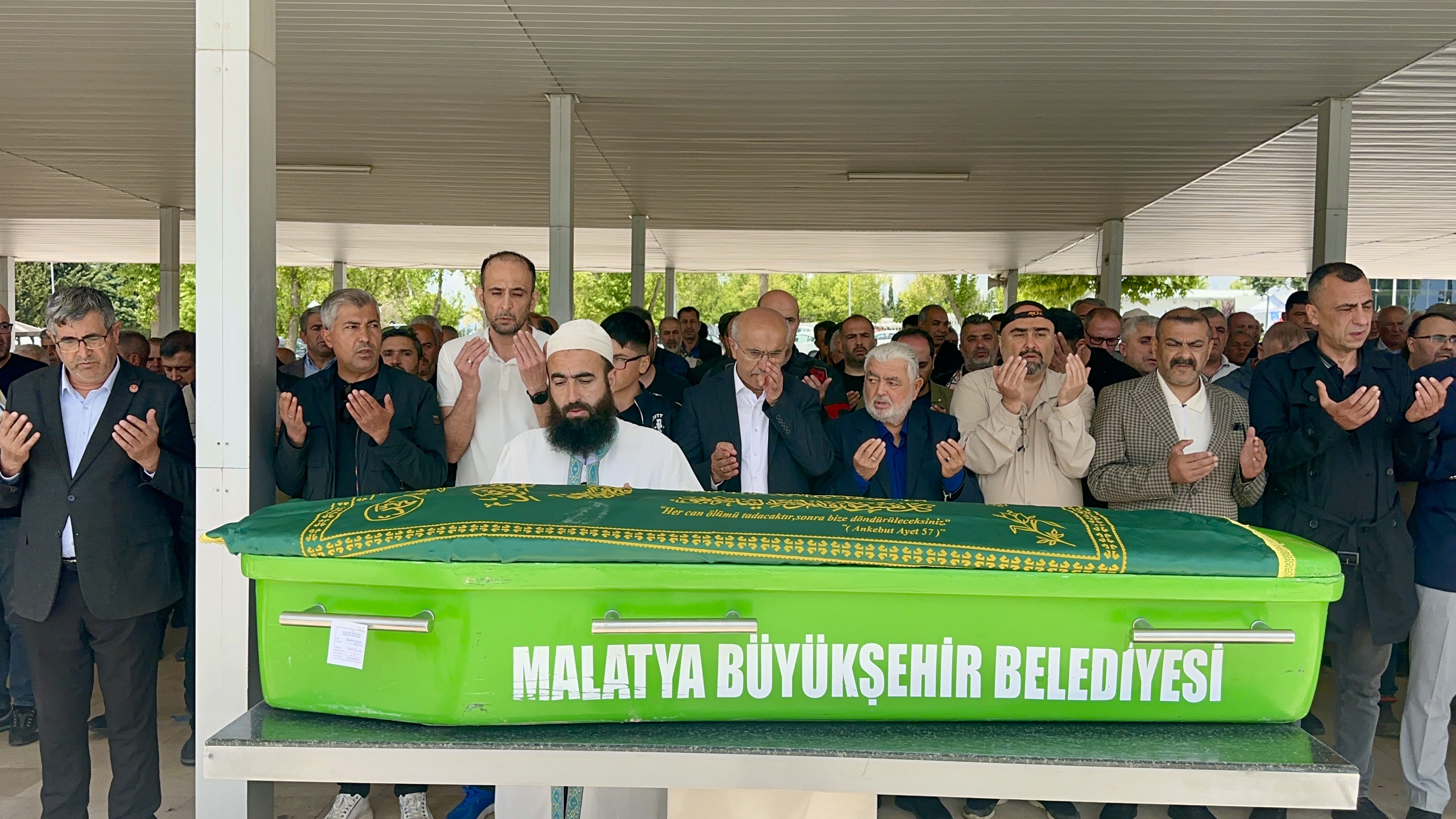 Gazeteci Berkman Dulcan'ın Vefat Eden Babası Son Yolculuğuna Uğurlandı